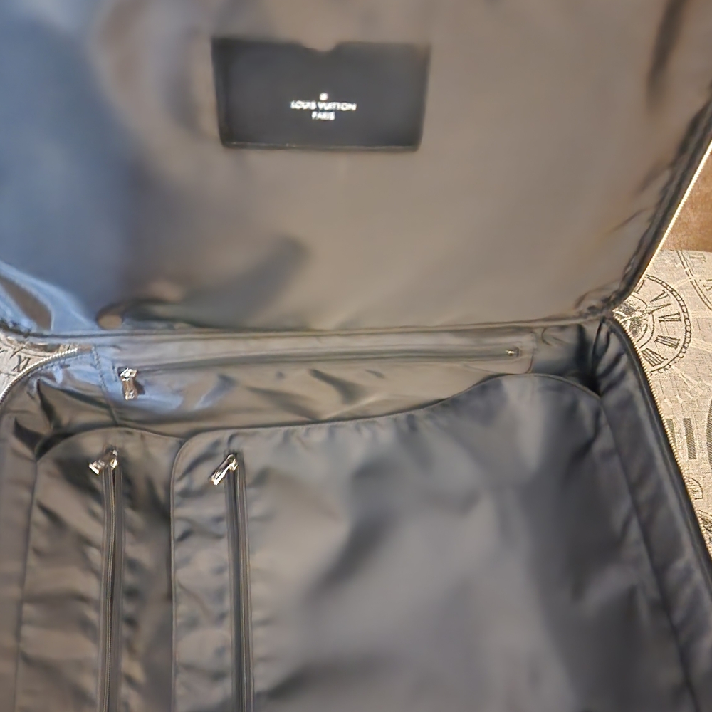 Authentic Louis Vuitton Damier Graphite Pegase 45 Luggage Approx 18x14 1/2 - Picture 5 of 7